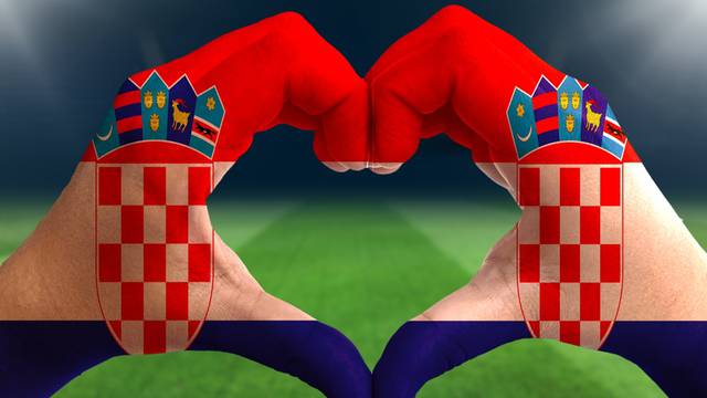 Soccer,Team,Support,Symbol.,Croatia,Flag,Isolated,With,Hand,Love