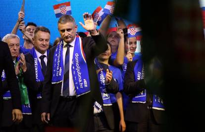 Karamarko: Naša pobjeda Hrvatsku okreće prema spasu