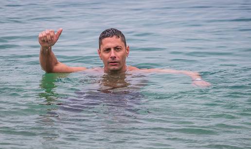 Apolon iz Makarske je uspio: Moj 365. dan kupanja u moru!