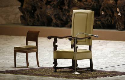 Pontifikat službeno prestao: Sveta stolica je odsad prazna