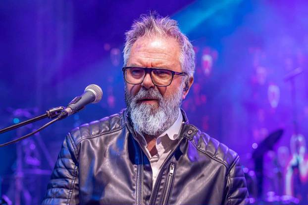 FOTO Urnebesno! Pogledajte djeda Plenkovića i bakice Severinu i Maju Šuput