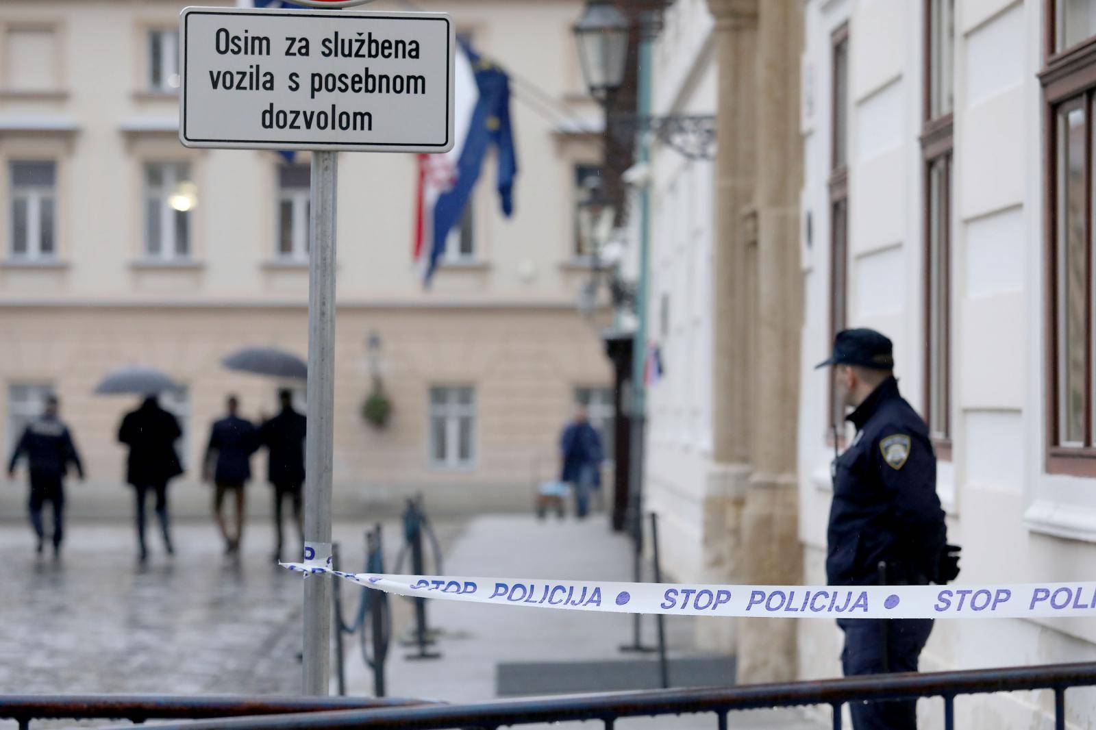 Zagreb: Nakon pokušaja ubojstva policajca pristup Markovom trgu je ograničen