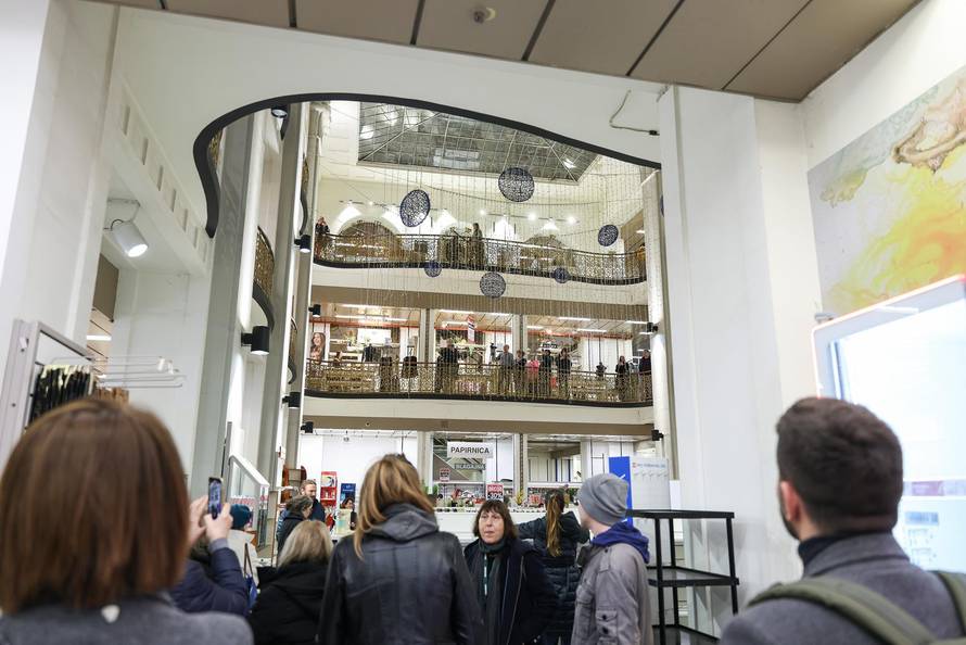 Zagreb: Nakon 145 godina Nama je zauvijek  zatvorila svoja vrata 