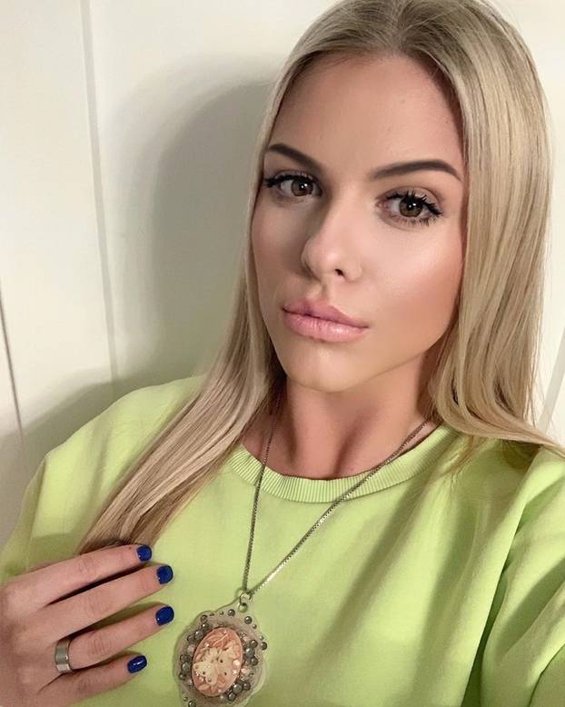 FOTO Sjećate se Nine Martine iz 'Života na vagi'? Uskoro se udaje, a evo kako sada izgleda