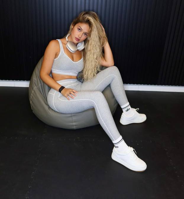 FOTO Igrač Barcelone osam je godina bio 'samo prijatelj' pa ipak osvojio atraktivnu plavušu