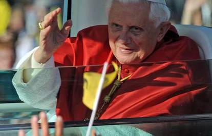 Papa: Kriza nam otkriva prave vrijednosti za Božić