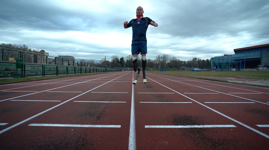 Toniju (35) vlak odrezao noge: 'Sada živim za sport i sina...'