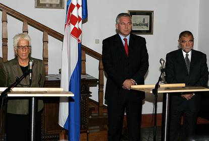 ARHIVA - Ivo Sanader i Stjepan Mesić sastali se s haškom tužiteljicom Carlom del Ponte u Zagrebu 