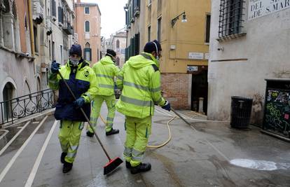 Italija: 638 ljudi umrlo od jučer, zaraženo koronom je 74.386