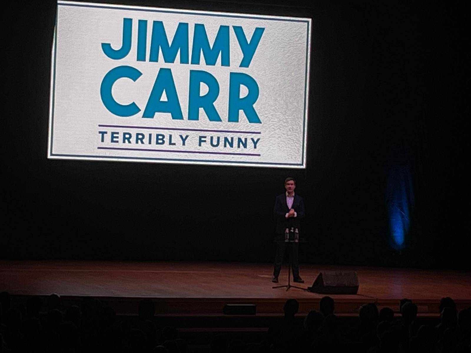 Jimmy Carr u Lisinskom: 'Imam prijatelja koji radi u Dubravi'