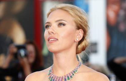 Scarlett: Ne želim biti zaštitno lice humanitarne organizacije
