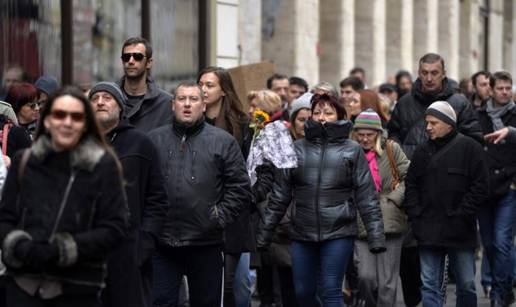 Prosvjednici do šatora nisu ni došli, policija privela troje  ljudi 