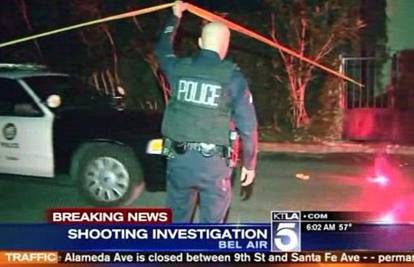 Policajac je ubio naoružanog muškarca kraj kuće J. Aniston