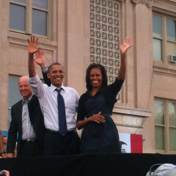 Michelle i Barack Obama starom slikom proslavili 29. godišnjicu!