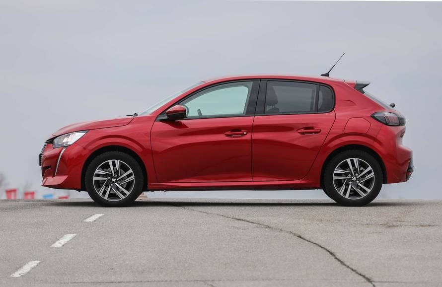 Osim što je lijep novi Peugeot 208 može biti i vrlo štedljiv