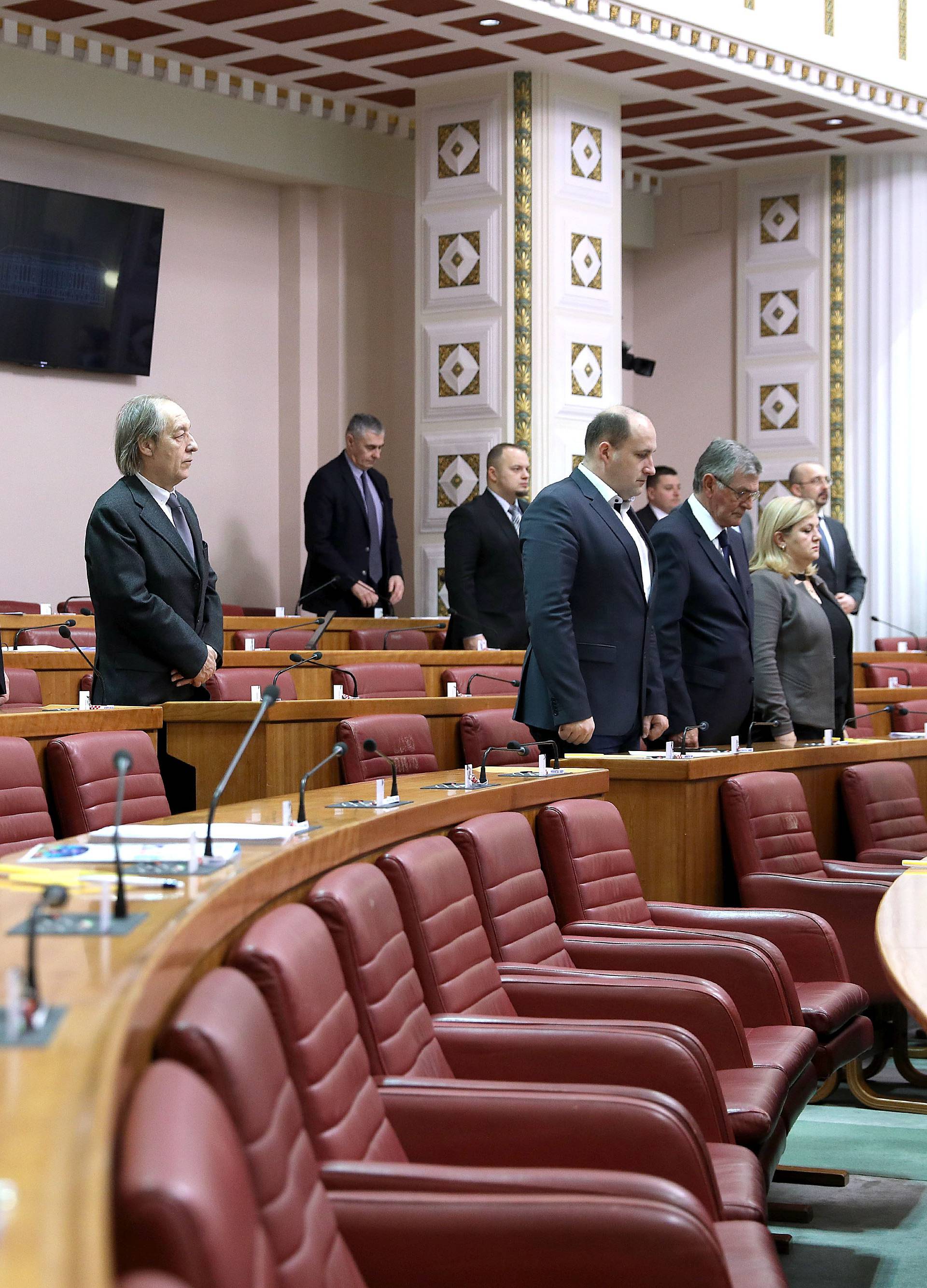 'Rodna ideologija je kada se kaže da je Bog ženi dao peglu'