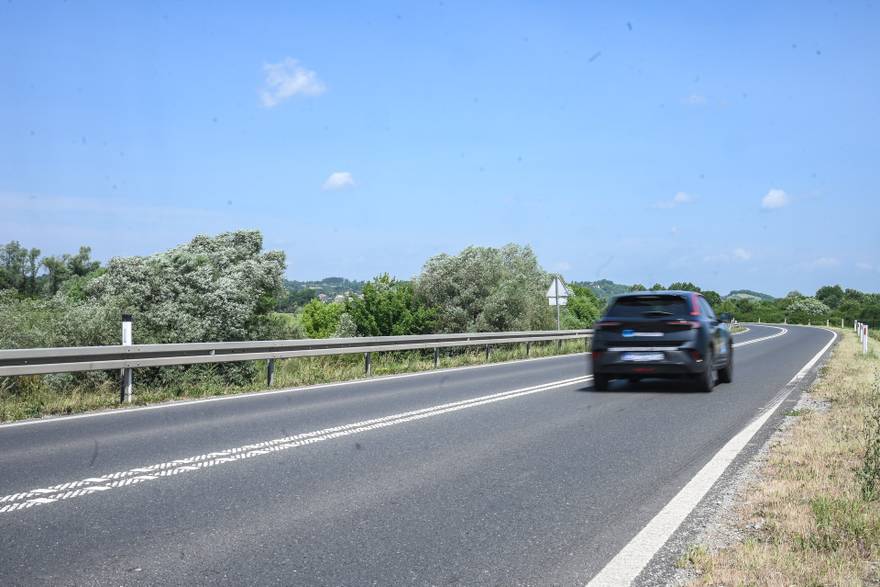 Provozali smo se magistralom smrti i razgovarali s voza&ccaron;ima: 'Tu se juri i preti&ccaron;e preko pune'