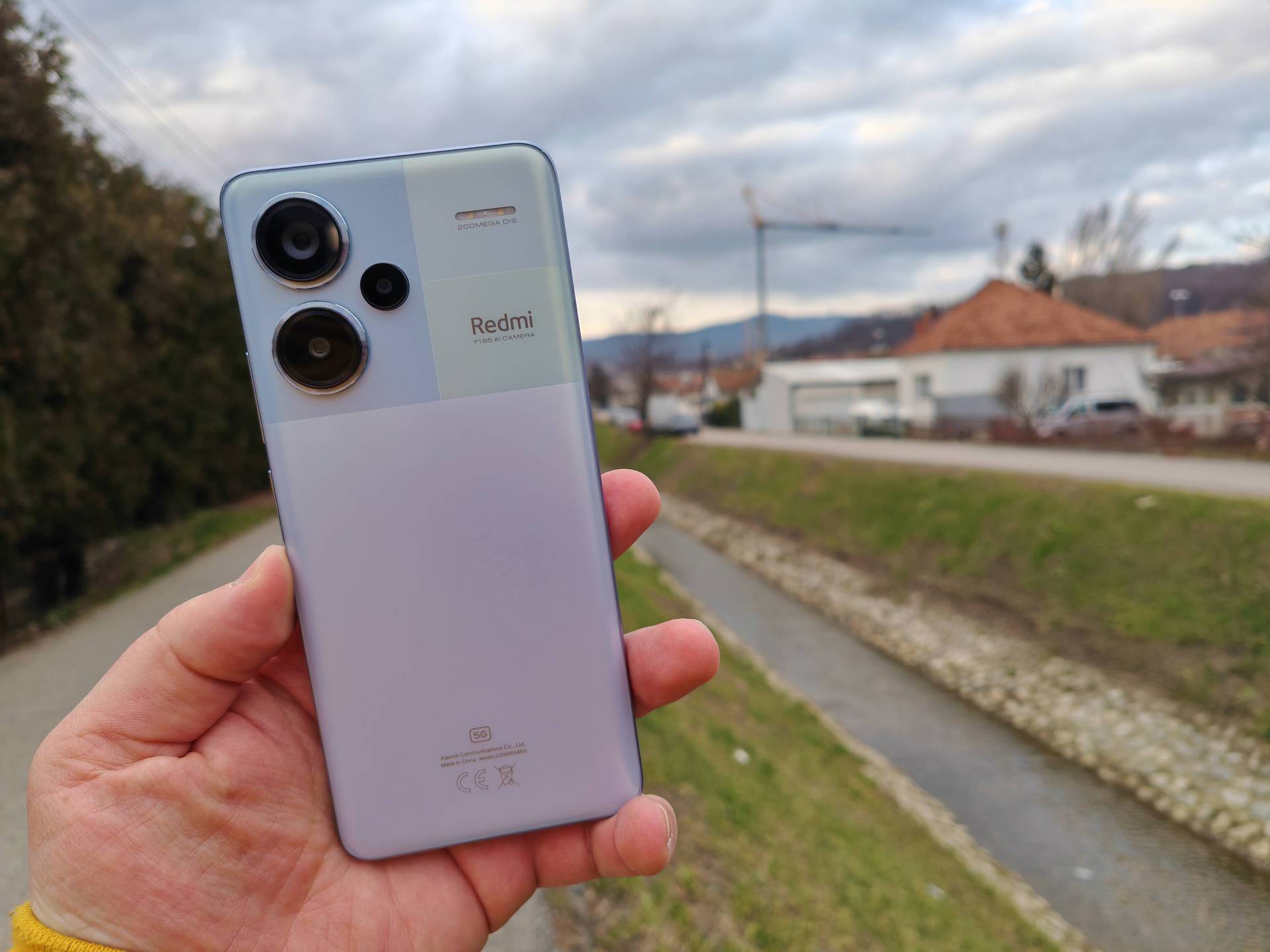 Isprobali smo Redmi Note 13 Pro Plus.  Premium značajke i sjajan izgled guraju ga u klasu više