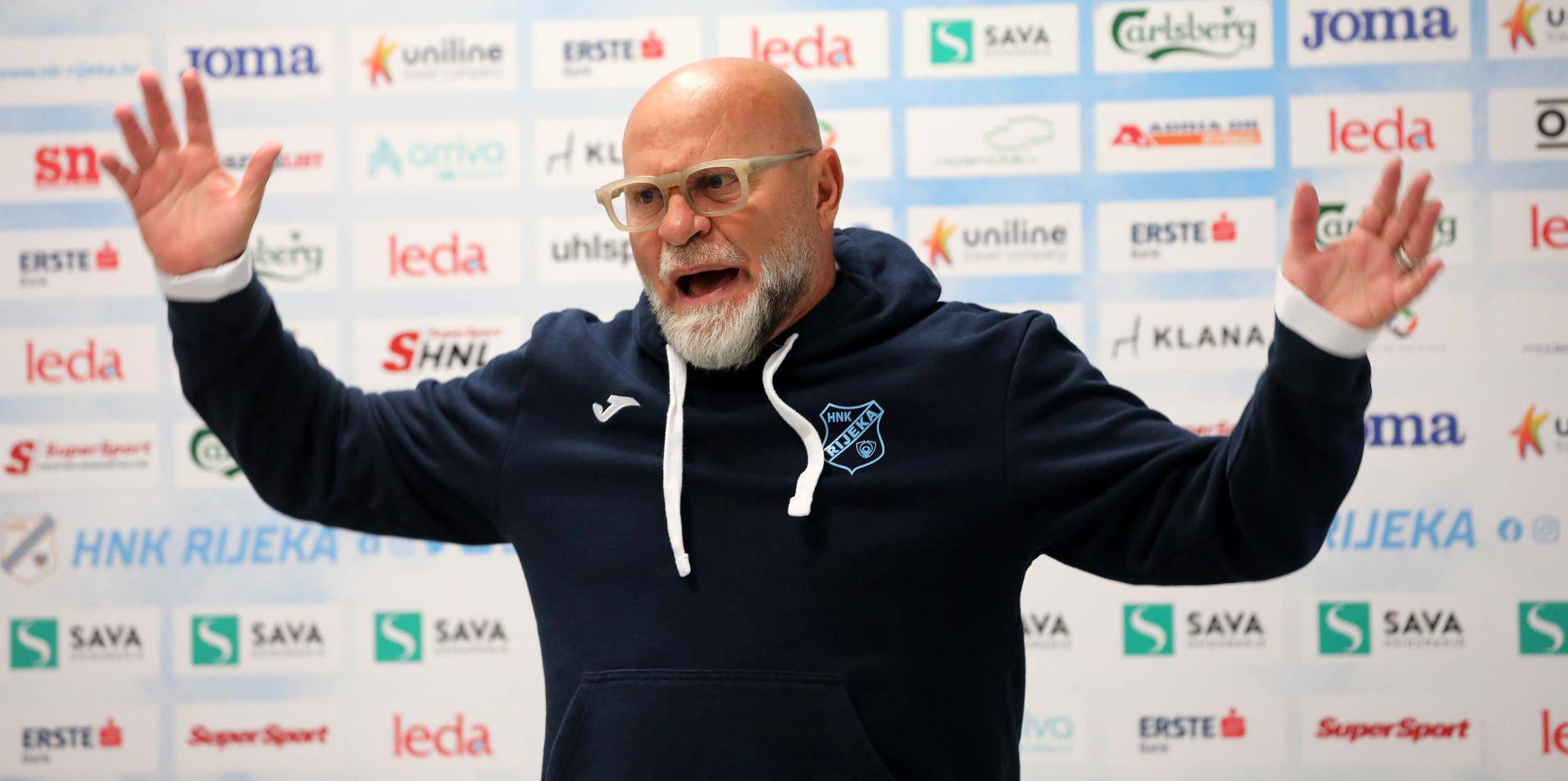 Rijeka: Trener Rijeke Serse Cosmi i vratar Nediljko Labrović uoči susreta s Varaždinom