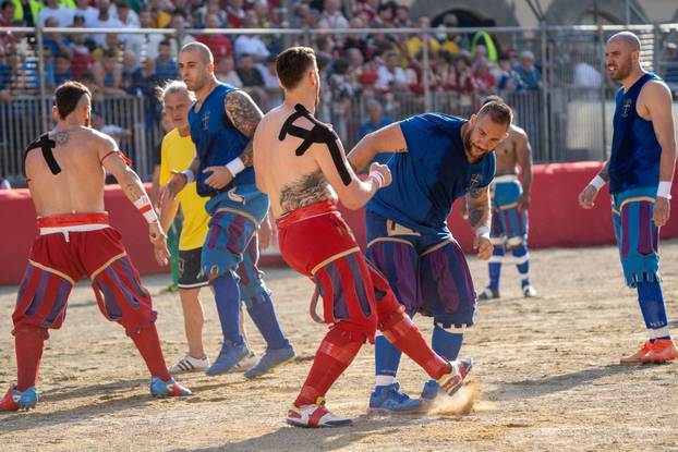 Florence, Final Azzurri Rossi of Calcio Storico Fiorentino In Piazza Santa Croce 8 to 7 for the Rossi