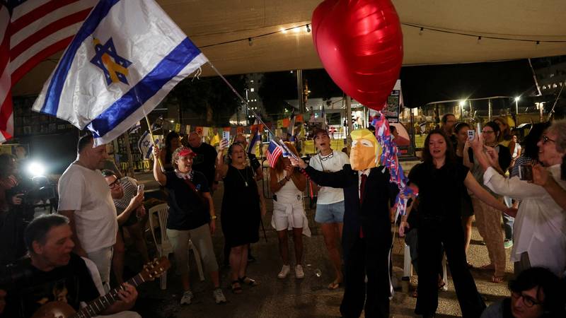 FOTO Izraelci slave najavu mira. Potpis već danas u Egiptu, a do ponedjeljka će pustiti sve taoce?