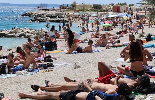 Splićani i turisti osvježenje potražili na Žnjanu