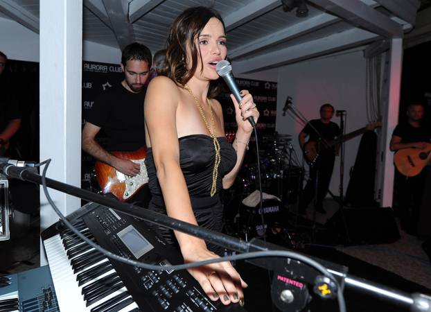 Primošten: Severina nastupila pred nekoliko tisu?a ljudi u diskoteci Aurora