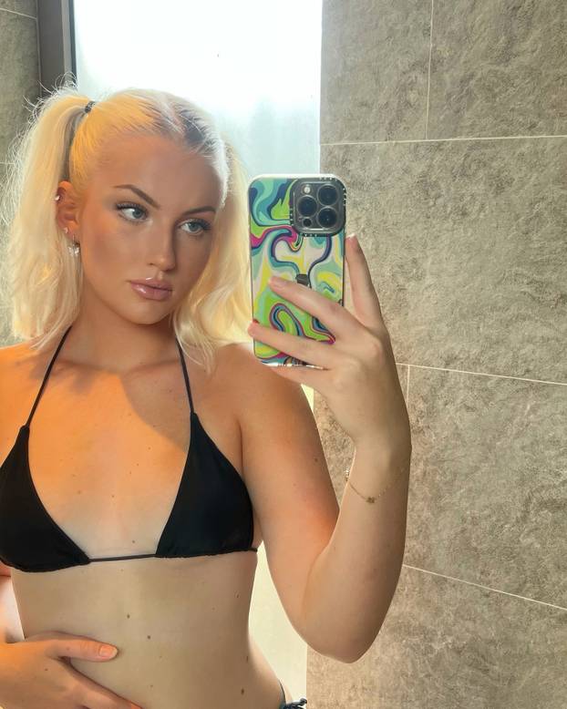 FOTO Htjela je spavati sa svim nogometašima u Premiershipu. Sad ima novi, ali sportski san