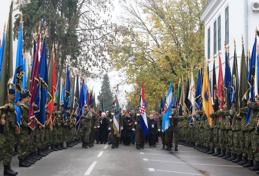 Predsjednica stigla u čizmama kakve su nosili hrabri branitelji