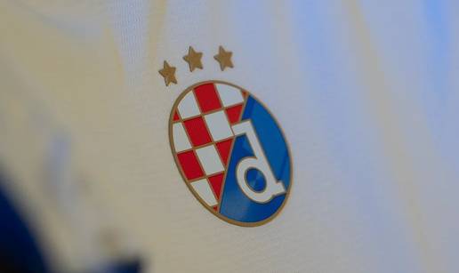 Dinamo nosi bijeli dres nakon 21 godinu! Kako vam se svi&dstrok;a?