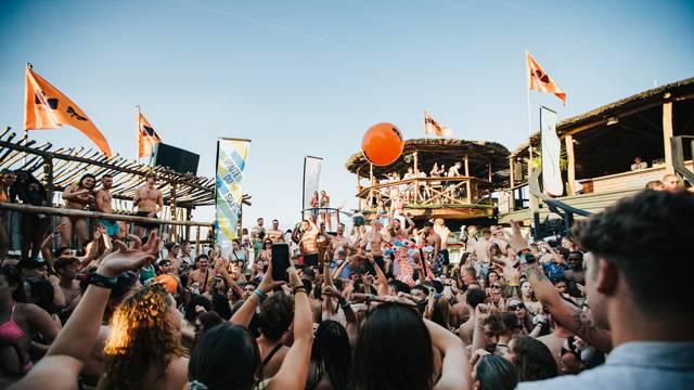 Noa Beach Club priprema dva festivalska spektakla na Zrću