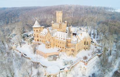 Kao bajka: Dvorac Marienburg prekriven snježnim pokrivačem