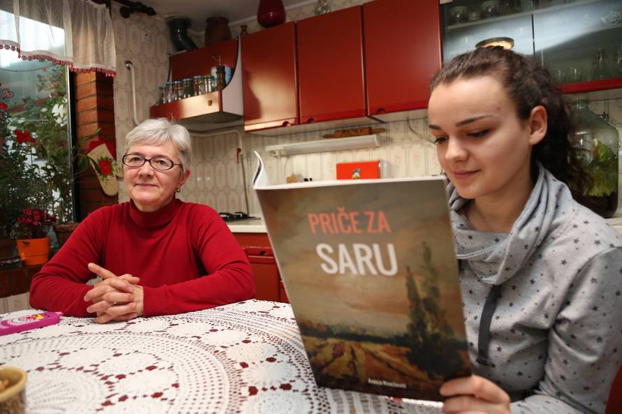 Bakine vesele zgode: Napisala priče koje je unuka obožavala