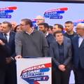 VIDEO Vučić zbog mobitela izgubio živce tijekom obraćanja: 'Neću nastaviti dok ne izađete'