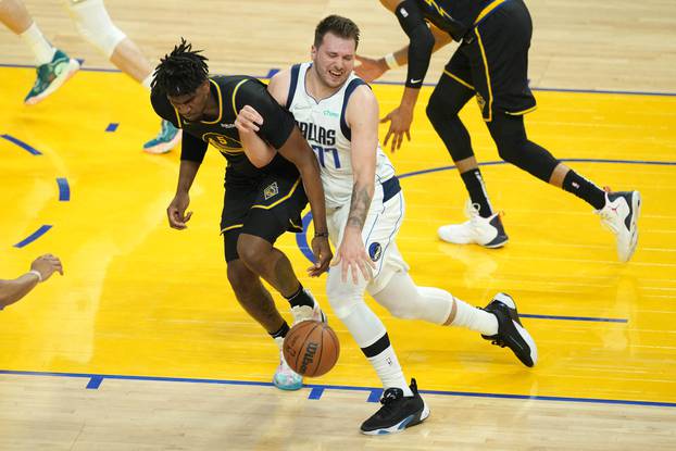 NBA: Playoffs-Dallas Mavericks at Golden State Warriors