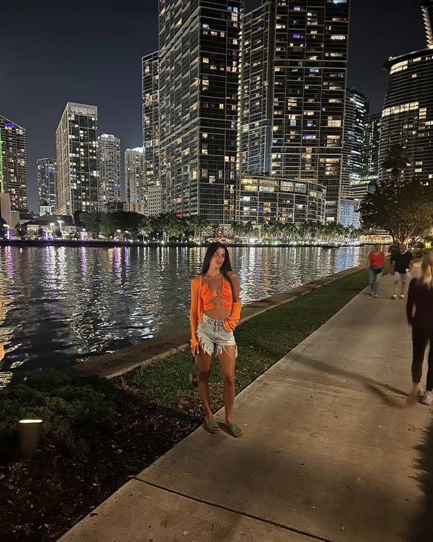 FOTO Tko je Ćorićeva djevojka? Nekad sportska nada danas je influencerica i uživa po svijetu