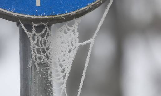 FOTO Ledeno jutro u Hrvatskoj: Pogledajte bajkovite scene raznih gradova