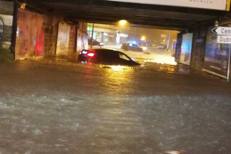 Poplava u Strojarskoj