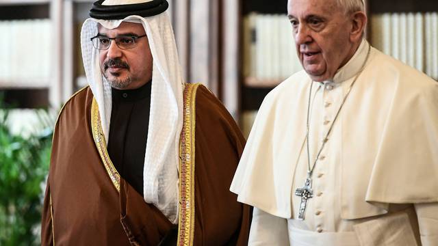 FILE PHOTO: Pope Francis meets with Bahrain's Crown Prince Salman bin Hamad bin Isa al-Khalifa during a private audience at the Vatican