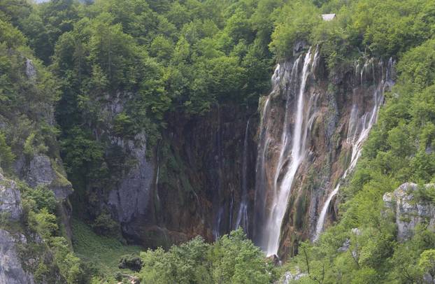 Turisti na Plitvicama