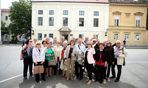 Proslavili svoju 50. godišnjicu mature u školskoj knjižnici