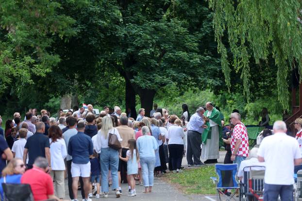 SP 2026 Mississauga: Mnogi hrvati okupili su se na misi u Župi hrvatskih mučenika