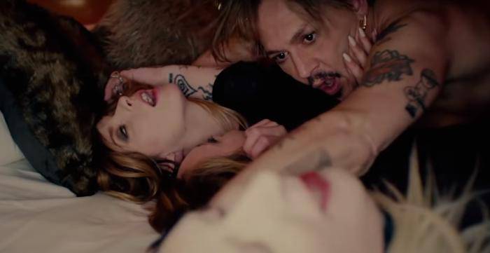 Marilyn Manson i Johnny Depp orgijali u klinču s tri ljepotice