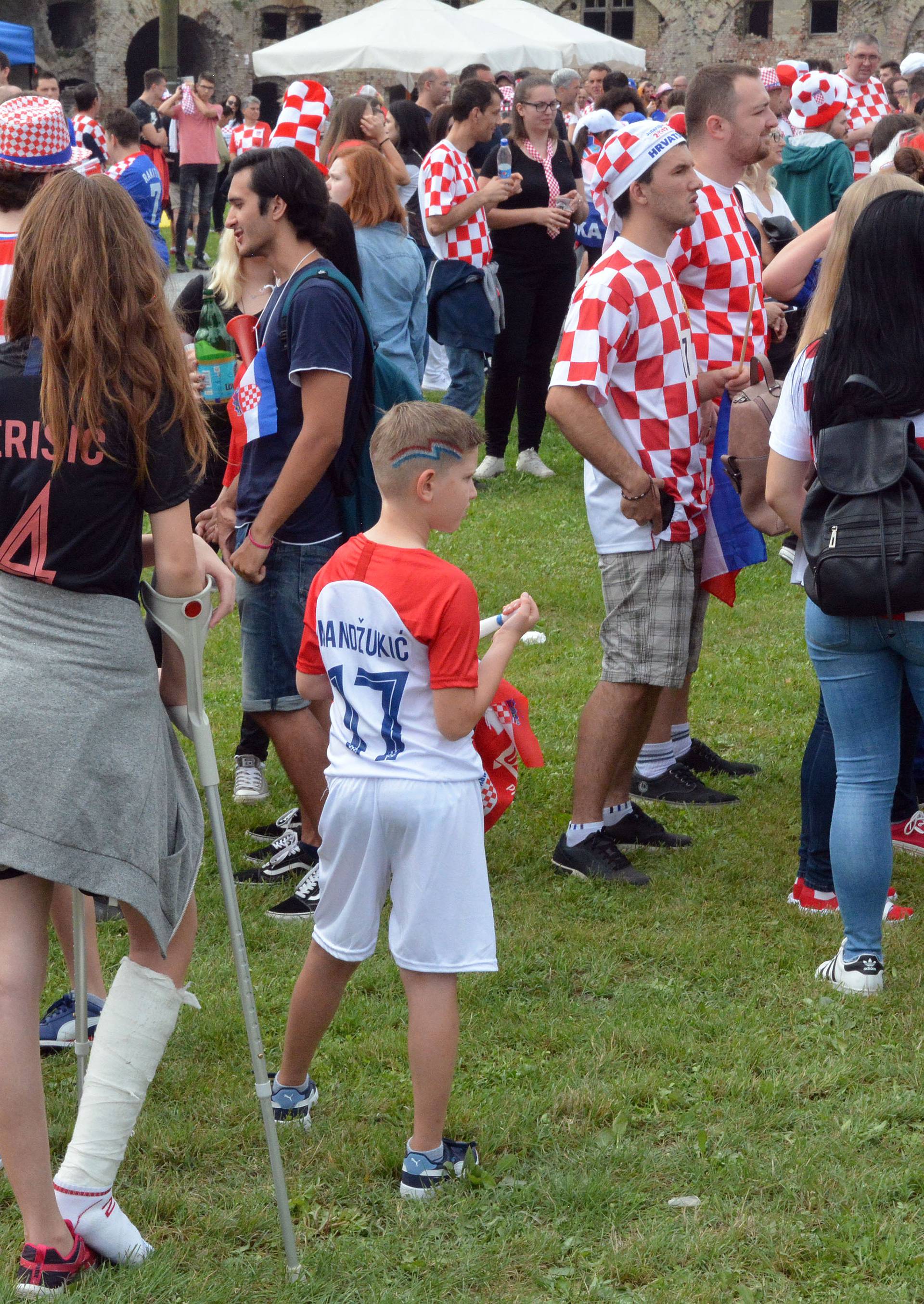 Ovako su navijači u Varaždinu i Sisku dočekali finale u Rusiji