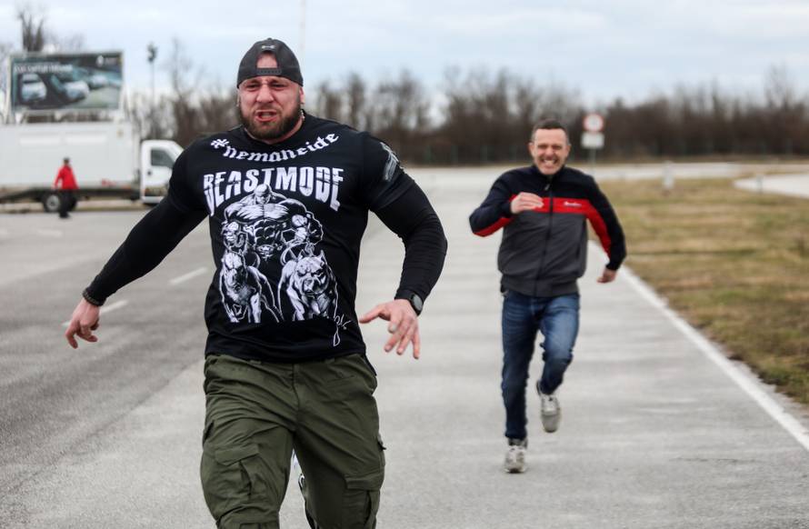 Stjepan Ursa 'razvalio' Šebalja! Natjecali su se u driftu, mrtvom dizanju i sprintu na 100 metara