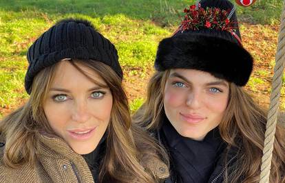 Elizabeth Hurley pozirala je sa sinom: 'Izgledate kao sestre...'