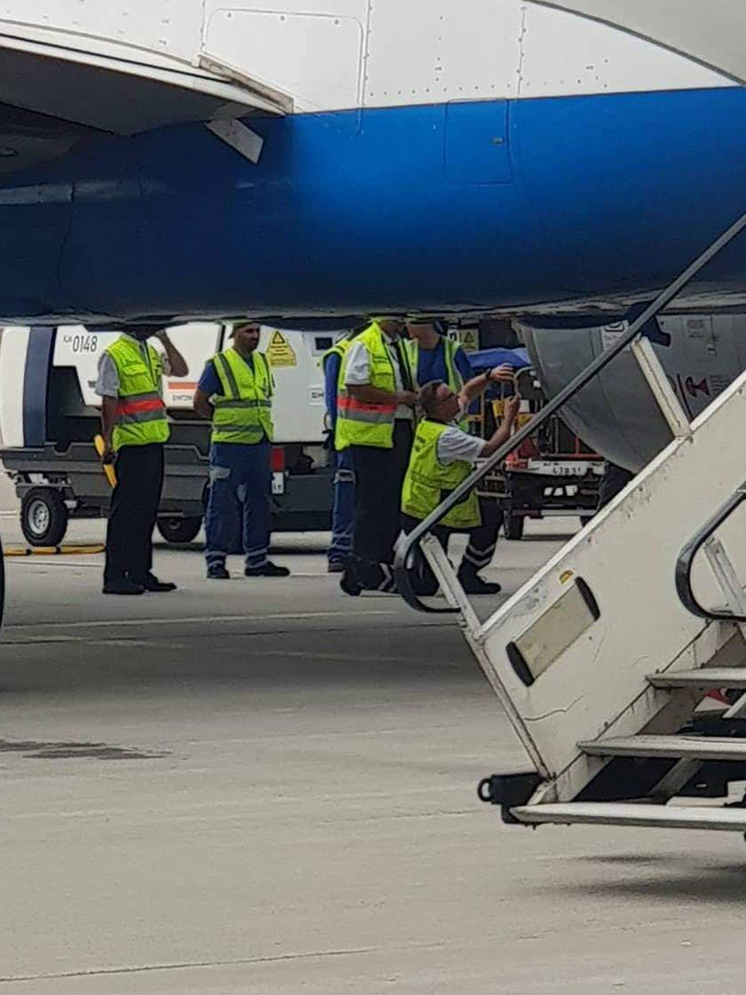 Avion CA u Zadru: 'Čekali smo satima, osjećamo se prevareno'