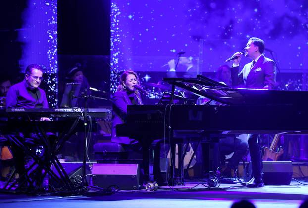 Zagreb: Božićni gala koncert Croatia osiguranja "Croatia povezana pjesmom" u KD Lisinski