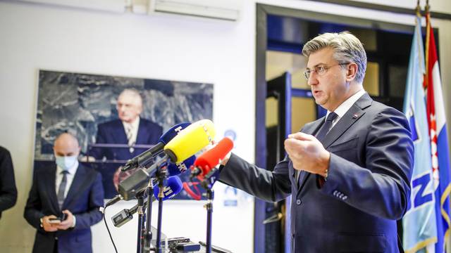Premijer Plenković nakon Sjednice Predsjedništva HDZ-a održao konferenciju za medije