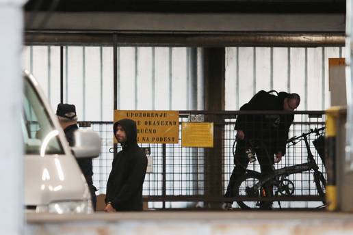 Detalji velike akcije Uskoka: Uhićeno je 12 osoba, 'pali' su zbog ilegalne internetske TV...